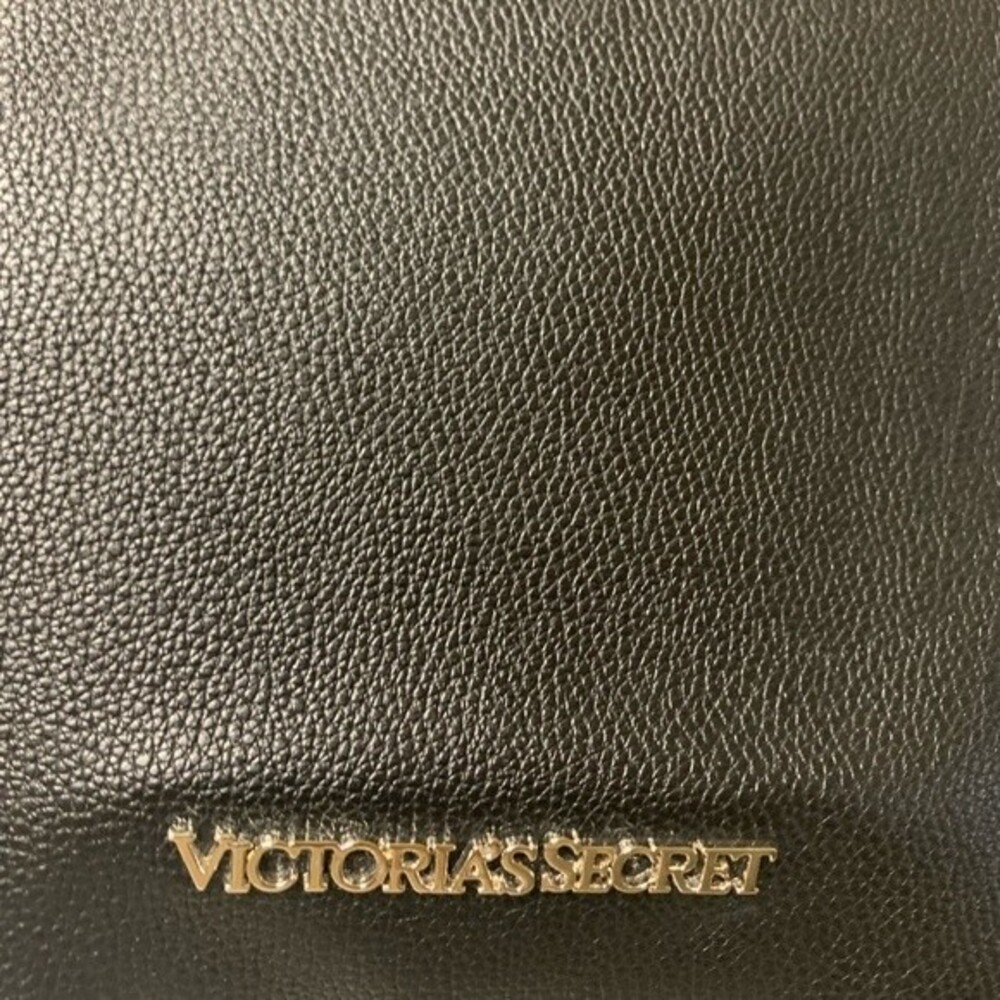 NWOT VICTORIA’S SECRET FAUX LEATHER FRINGE BACKPACK IN BLACK . LIMITED EDITION - Picture 6 of 10